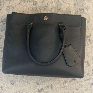 Tory Burch Robinson double zip purse in classic black